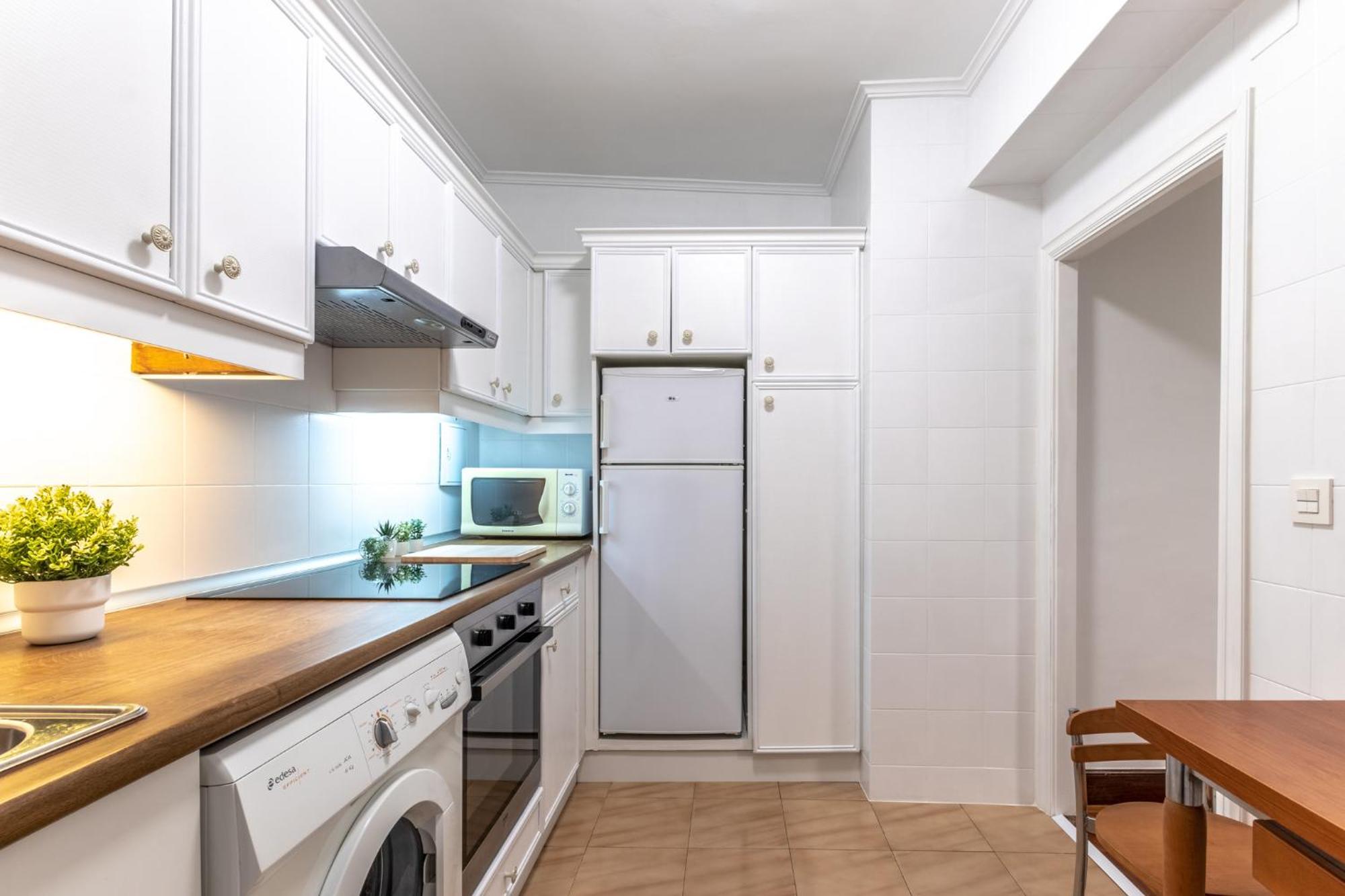 1 Parada Al Casco Viejo, 1 Min En Metro - Santutxu Apartment *